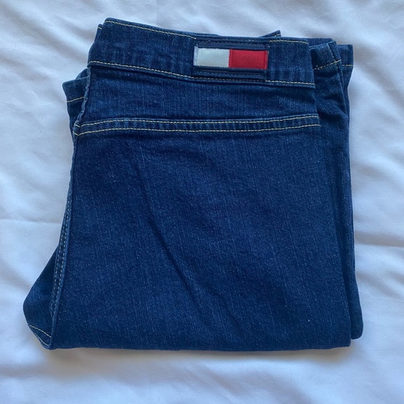 Tommy Hilfiger Flare Jeans - Picture 9 of 9